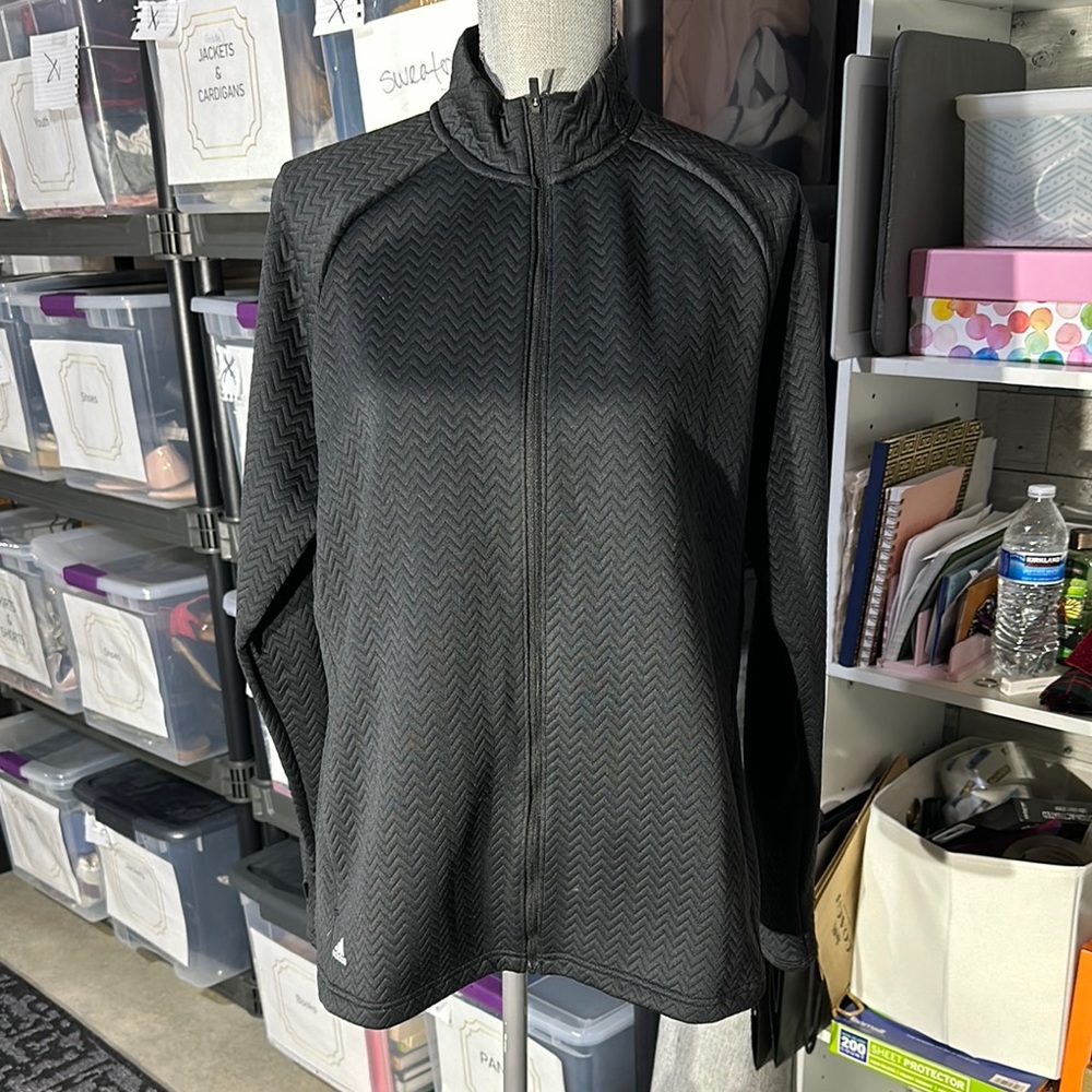 Adidas textured black jacket - Size XL